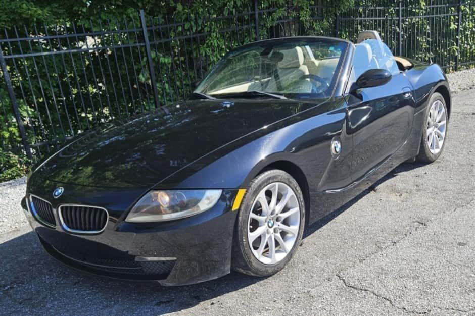 2006 BMW Z4 Roadster E85 sold for $7,650