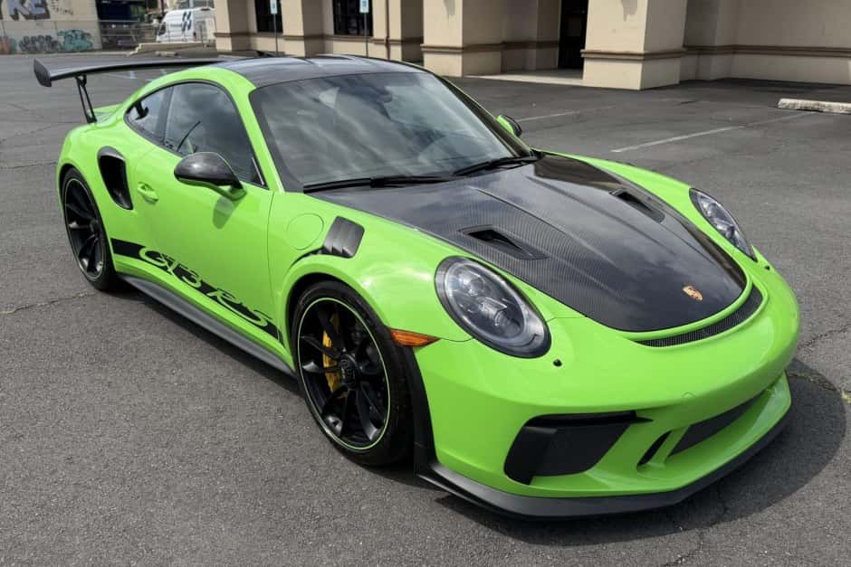 2019 Porsche 991 911 GT3 sold for $274,000
