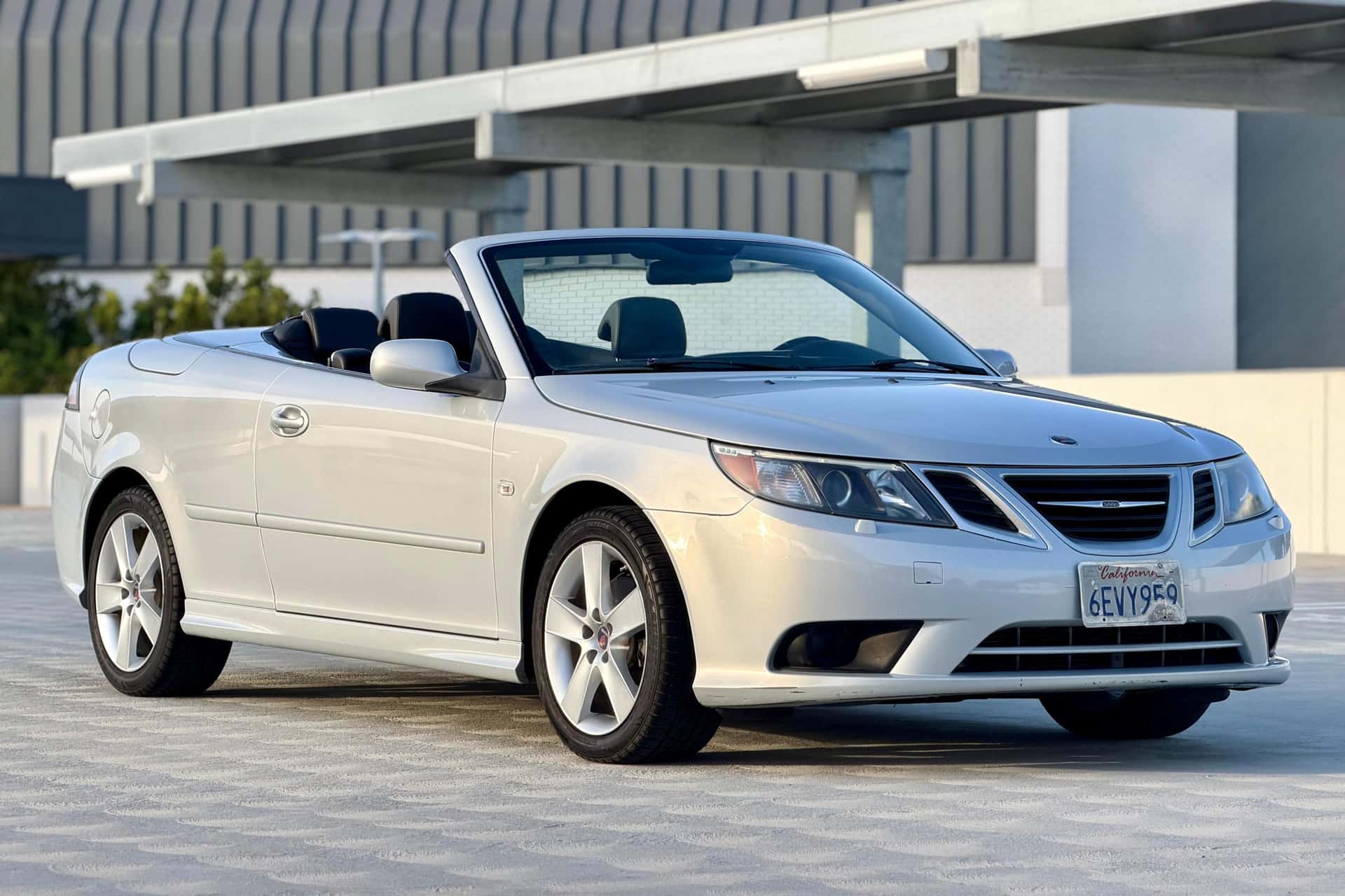 2008 Saab 9-3 sold for $5,777