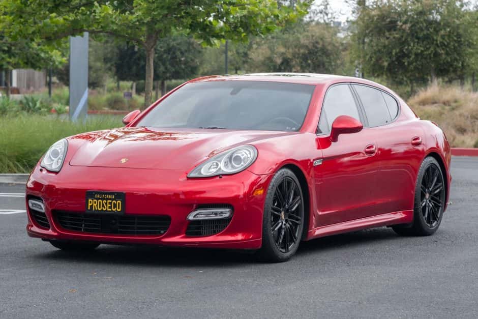 2012 Porsche Panamera sold for $38,250