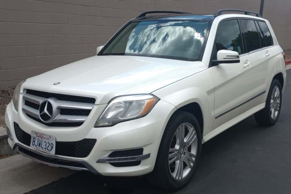 2014 Mercedes-Benz X204 GLK-Class sold for $9,100