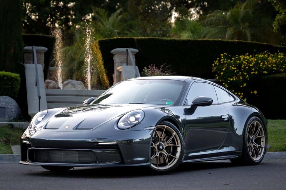 2023 Porsche 992 911 GT3 sold for $276,000
