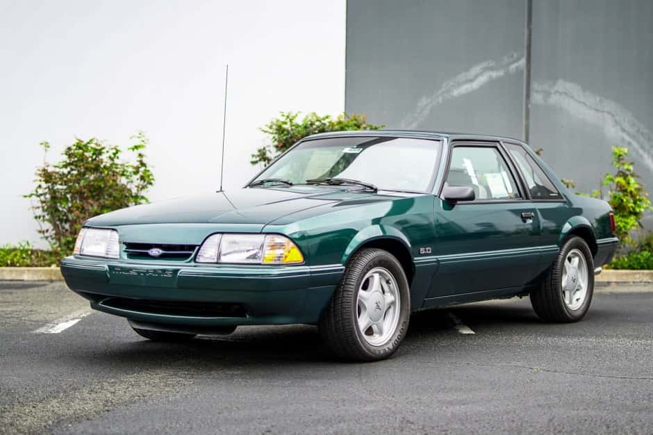 1992 Ford Fox-Body Mustang sold for $69,000