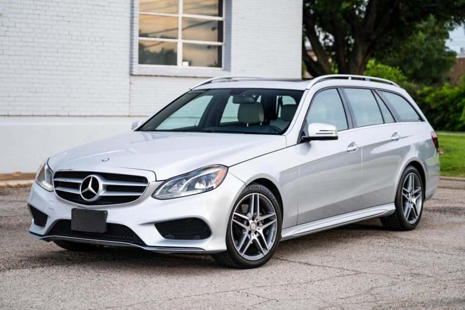 2014 Mercedes-Benz W212 E-Class sold for $28,000