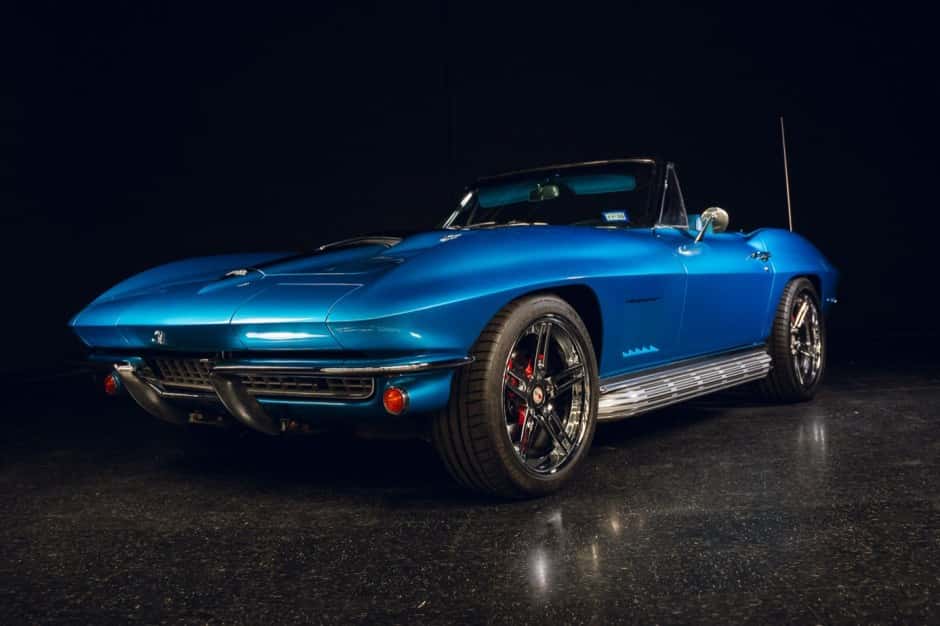 1967 Chevrolet Corvette C2 (1967) sold for $92,000