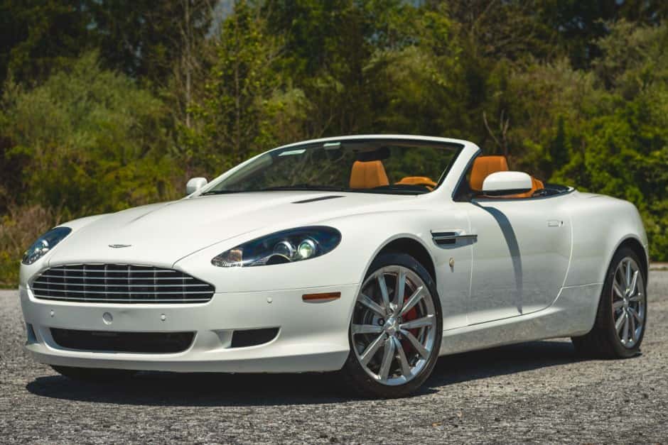 2009 Aston Martin DB9 sold for $32,211