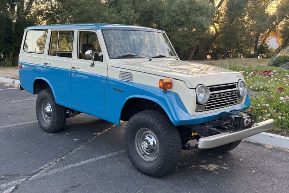 1979 Toyota Land Cruiser FJ55 sold for $42,500