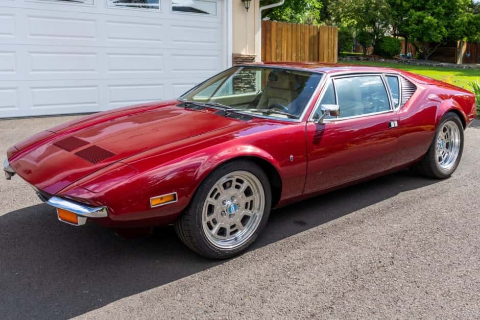 1971 DeTomaso Pantera sold for $98,000