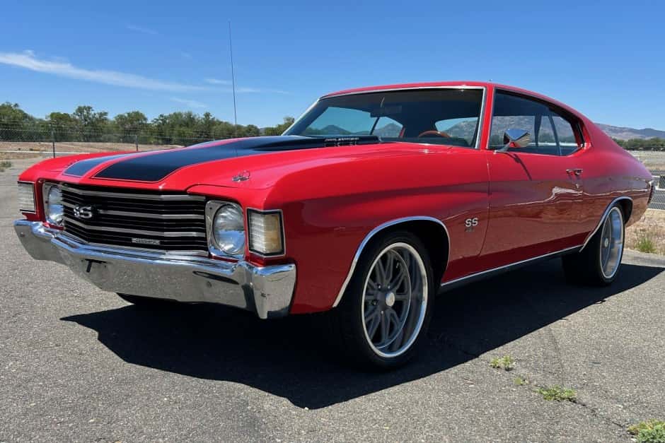 1972 Chevrolet Chevelle sold for $32,000
