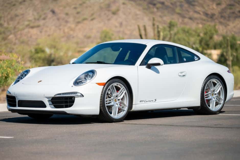 2016 Porsche 991 911 Carrera S sold for $73,000