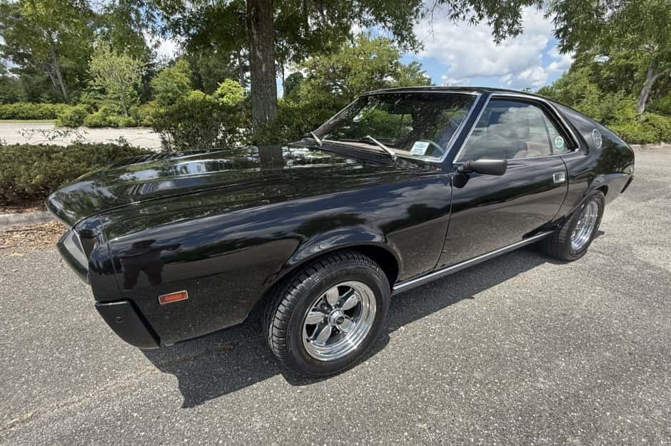 1968 AMC AMX sold for $15,250