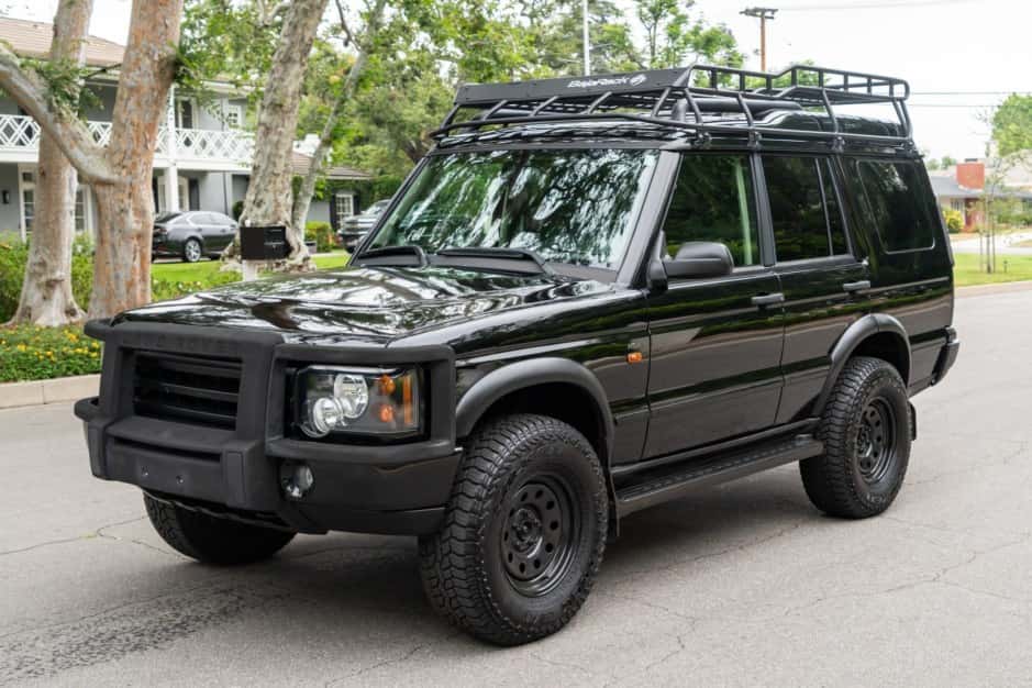 2004 Land Rover Discovery II sold for $17,000