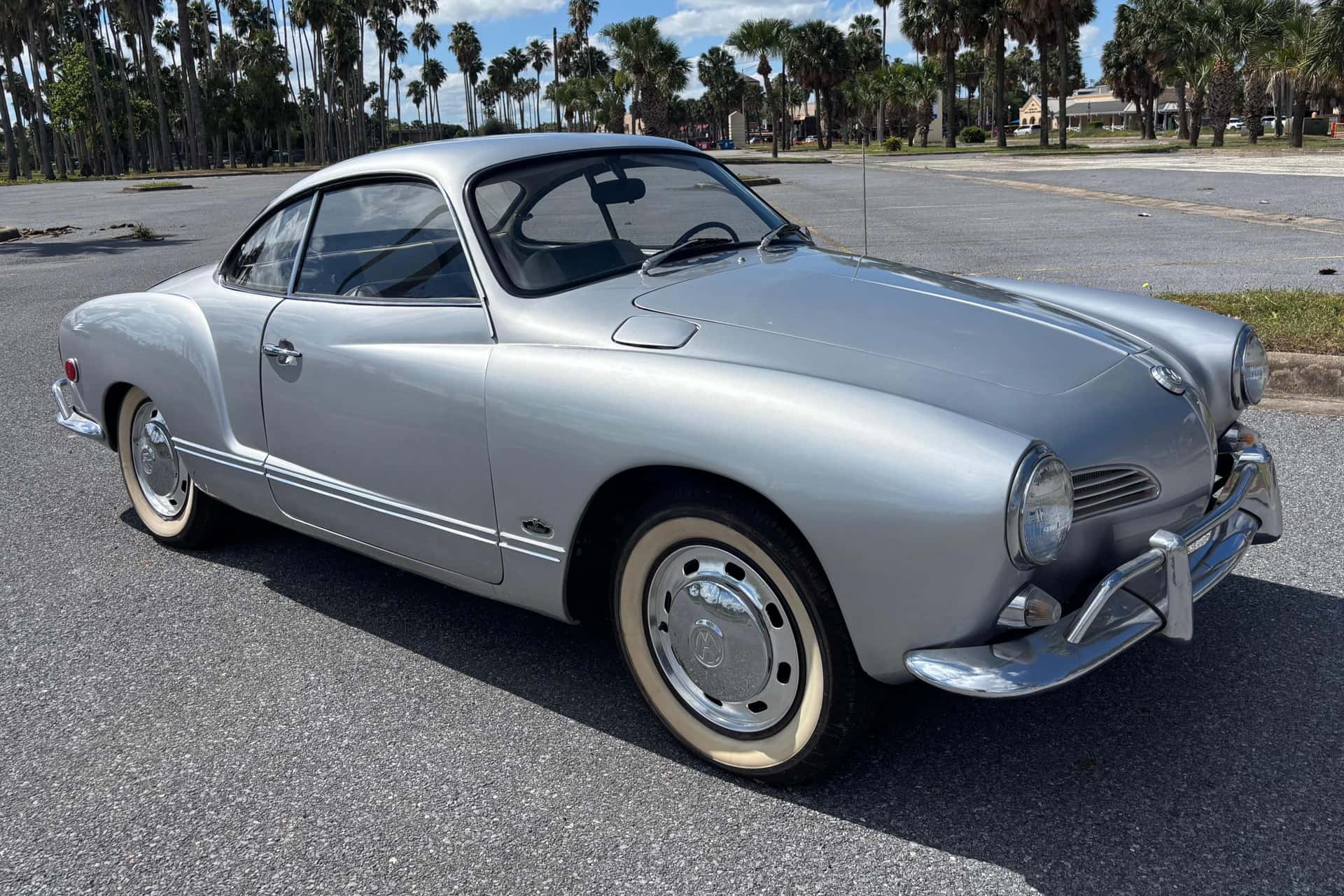 1969 Volkswagen Karmann Ghia sold for $9,000