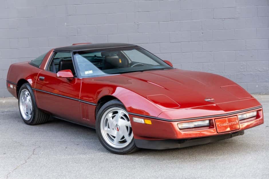 1988 Chevrolet Corvette C4 Coupe (1984-1991) sold for $13,500