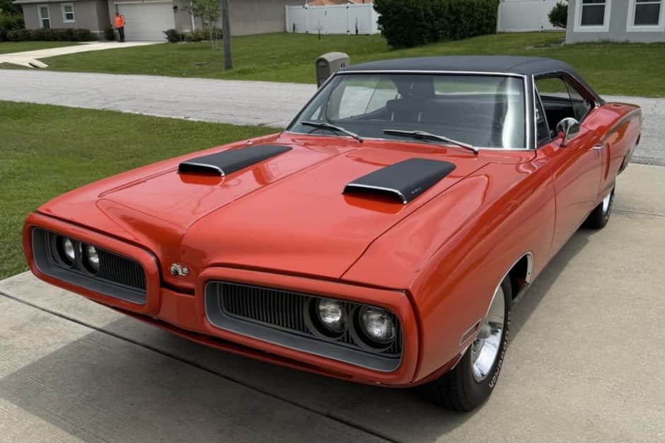 1970 Dodge Super Bee sold for $48,299