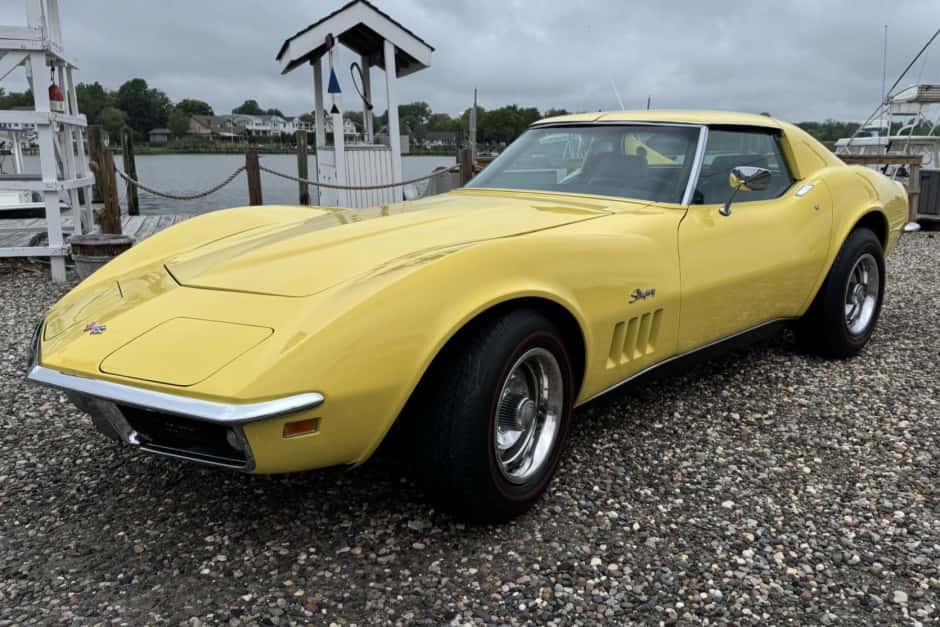 1969 Chevrolet Corvette C3 Coupe (1968-1972) sold for $21,750