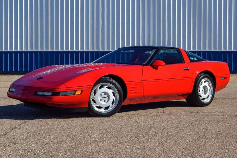 1991 Chevrolet Corvette C4 ZR-1 sold for $28,800