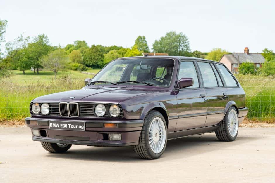 1994 BMW E30 3-Series Touring sold for $9,300