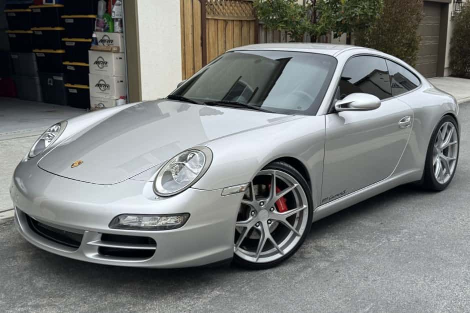 2007 Porsche 997 911 Carrera S sold for $53,000