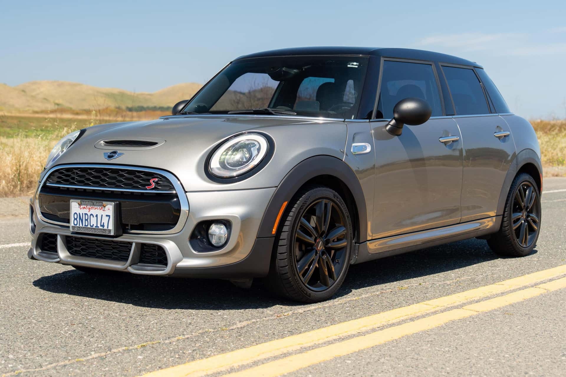 2017 MINI Cooper sold for $14,000