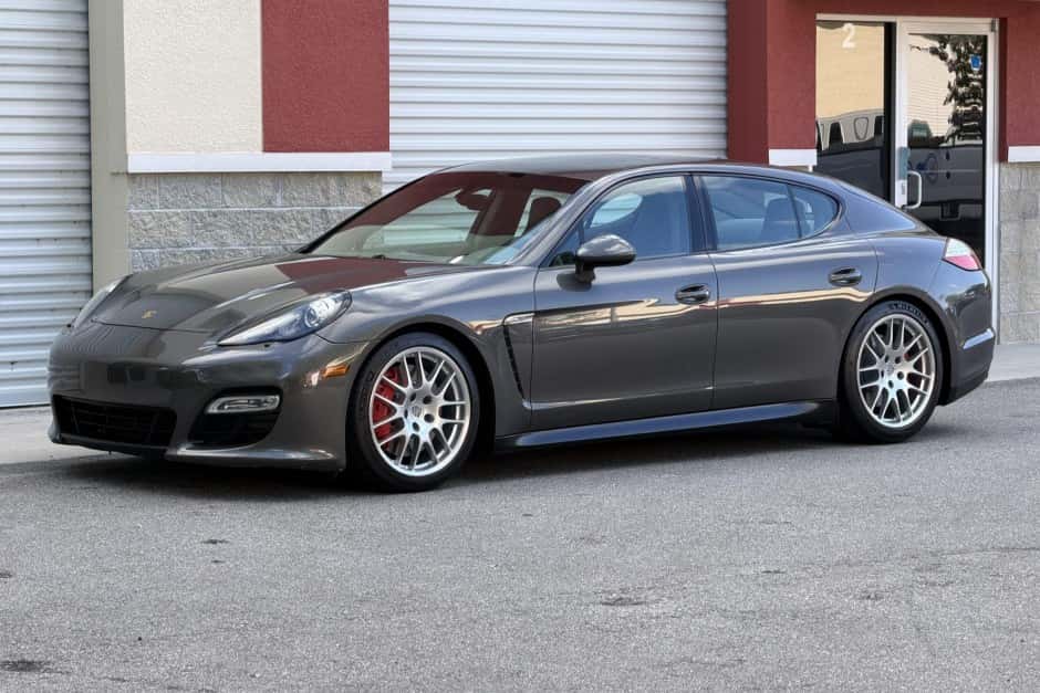2013 Porsche Panamera sold for $26,750