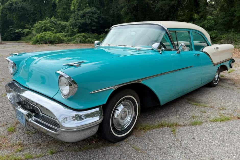 1957 Oldsmobile 88 sold for $9,200