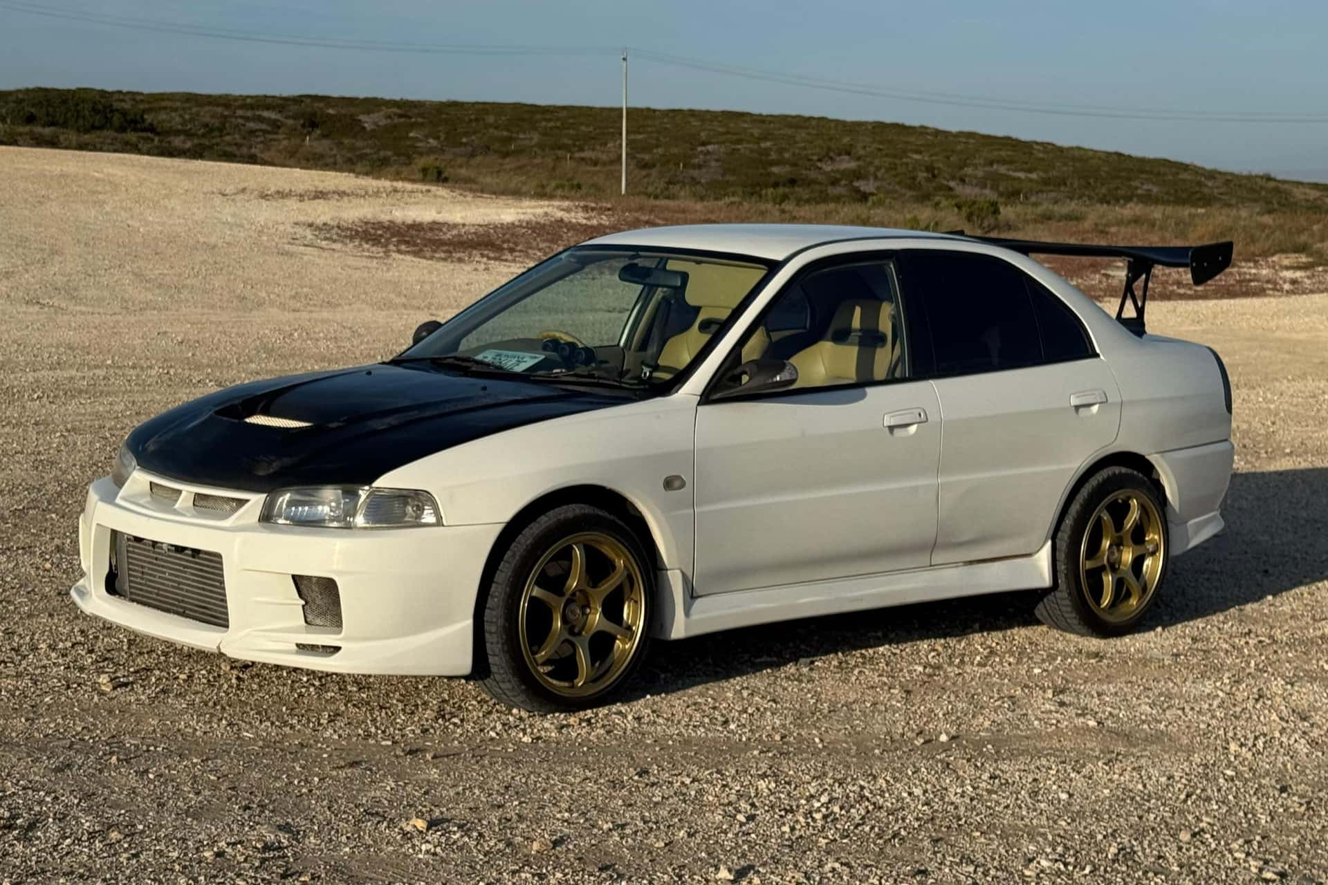 1996 Mitsubishi Lancer Evolution sold for $11,600
