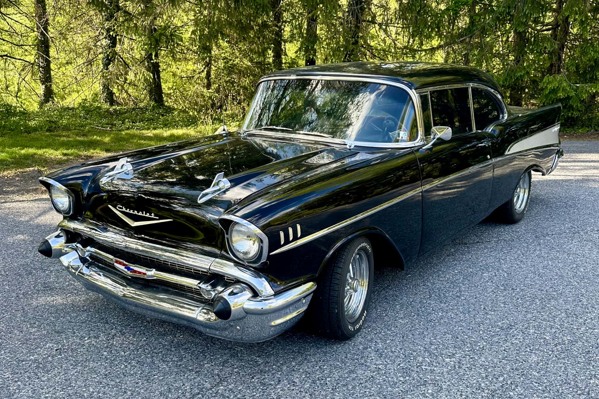 1957 Chevrolet Bel Air sold for $35,500
