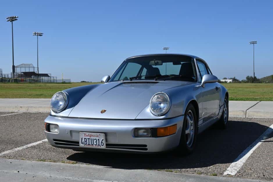 1992 Porsche 964 911 (Non-Turbo) sold for $133,333