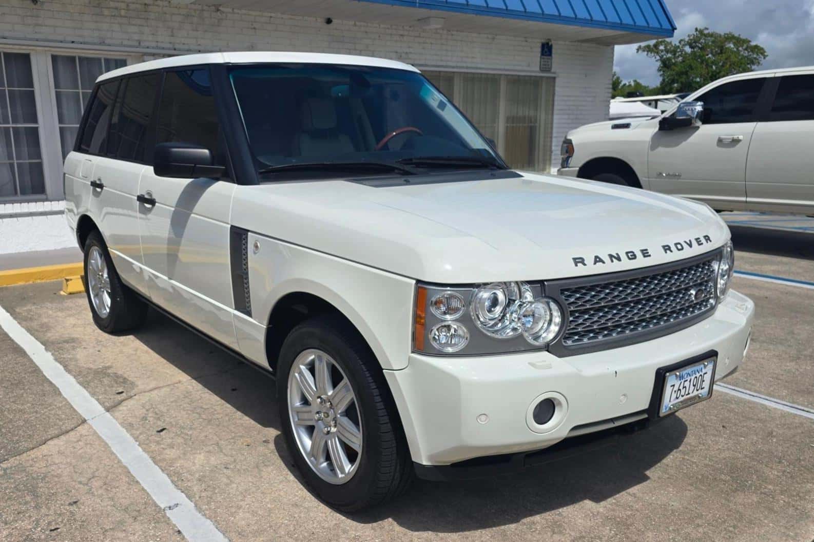 2007 Land Rover Range Rover sold for $17,550