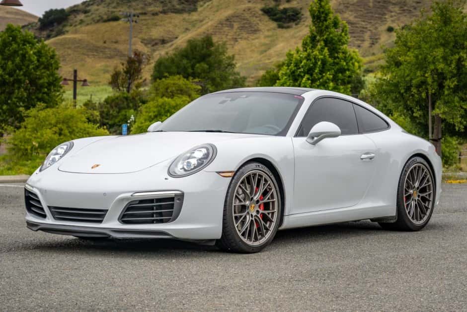 2017 Porsche 991 911 Carrera S sold for $92,250