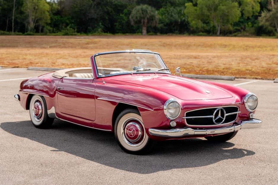 1958 Mercedes-Benz 190SL sold for $135,500