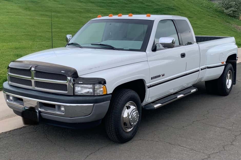 1997 Dodge Ram HD (1994-2002) sold for $12,300