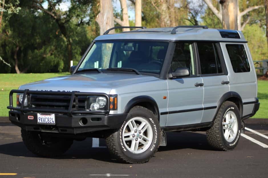 2003 Land Rover Discovery II sold for $17,250