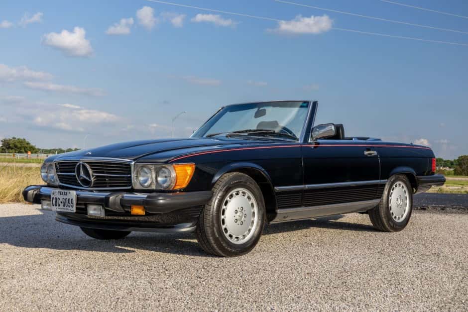 1989 Mercedes-Benz R107 SL sold for $37,250