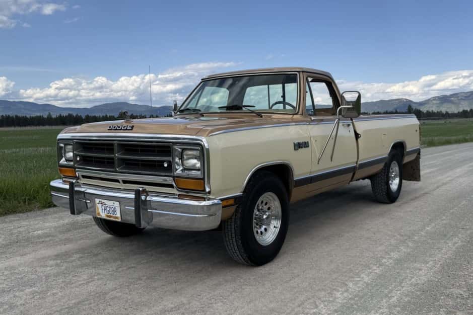 1987 Dodge Ram (1981-1993) sold for $9,000