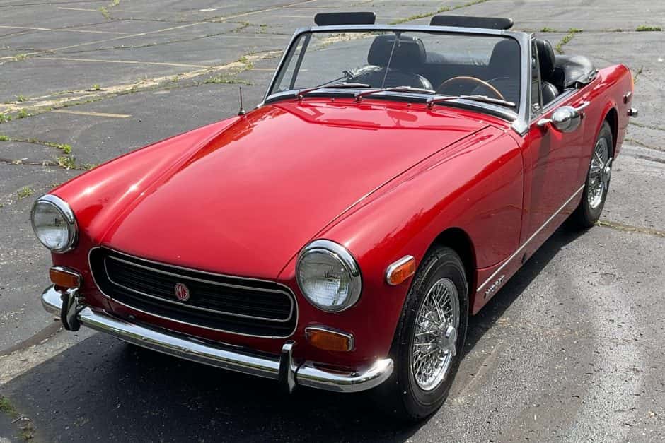 1973 MG Midget sold for $20,500