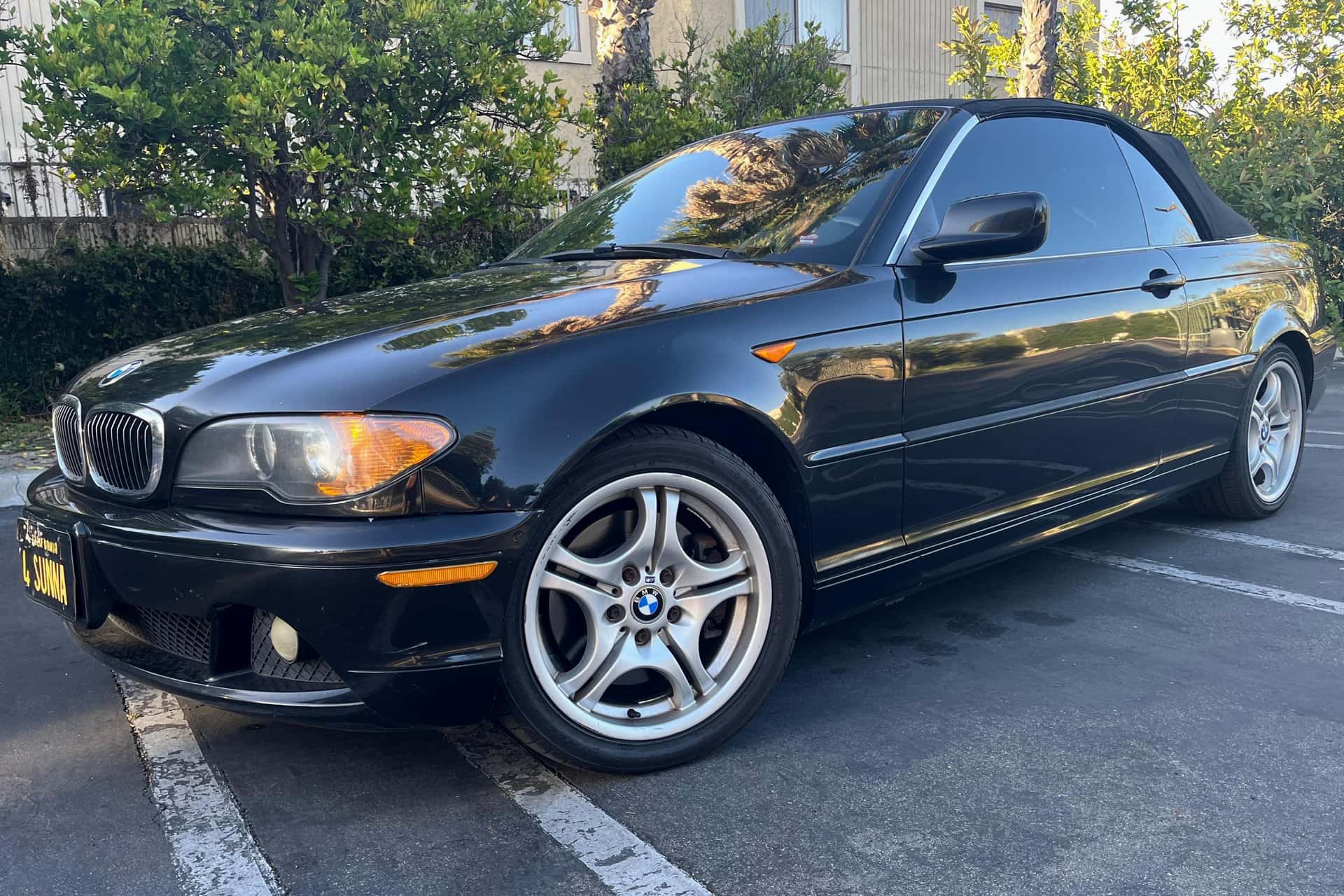 2004 BMW 3 Series sold for $5,100