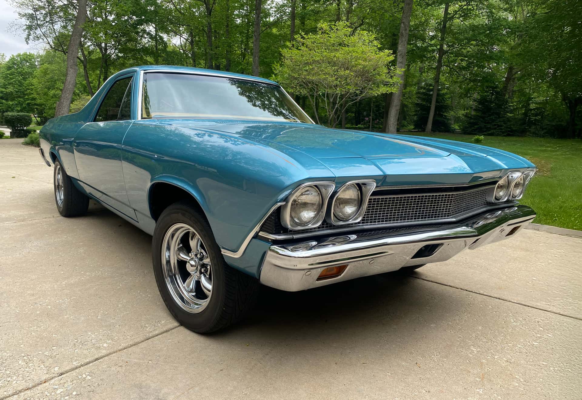 1968 Chevrolet El Camino sold for $16,000