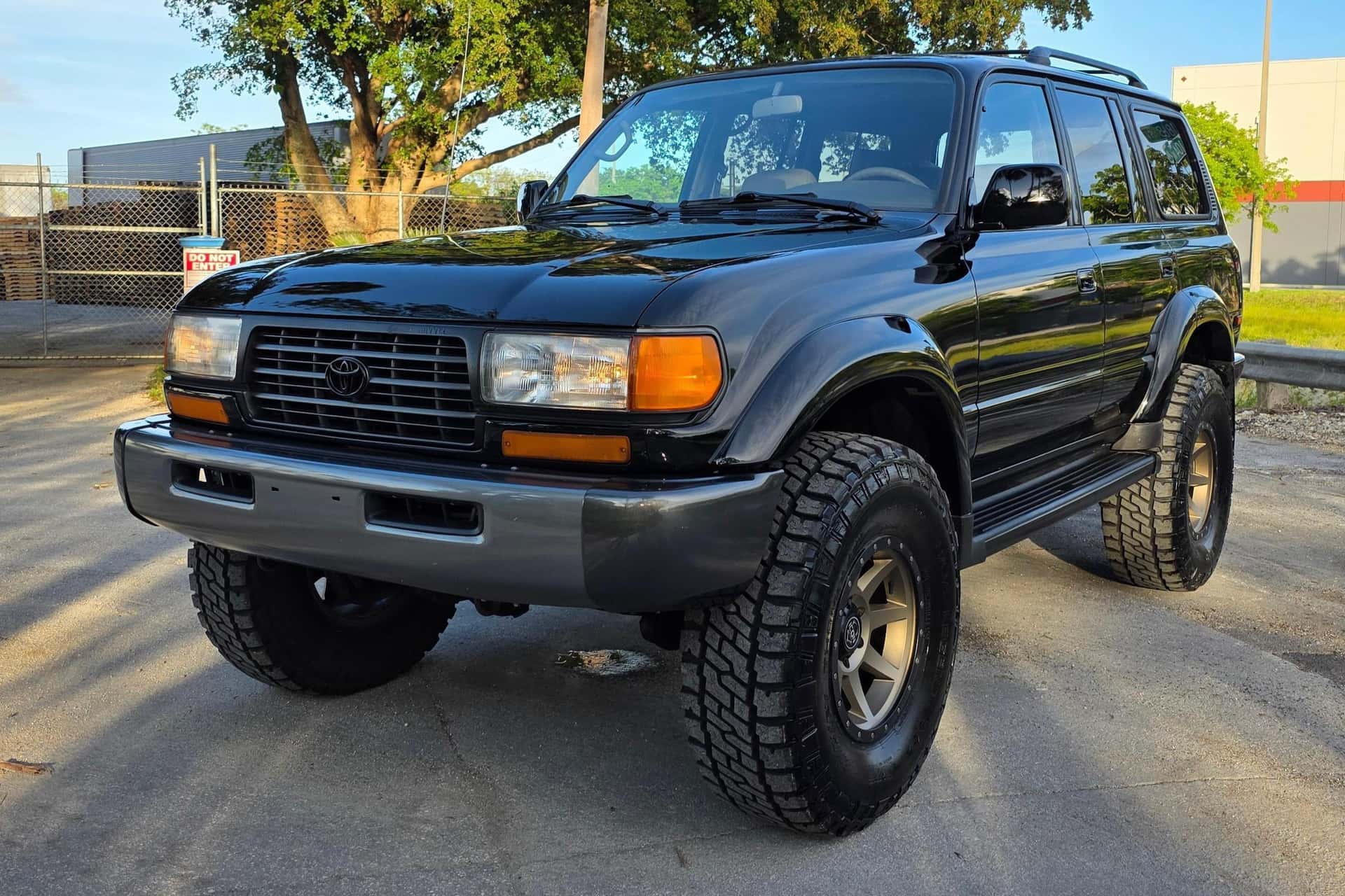 1997 Toyota Land Cruiser sold for $17,500