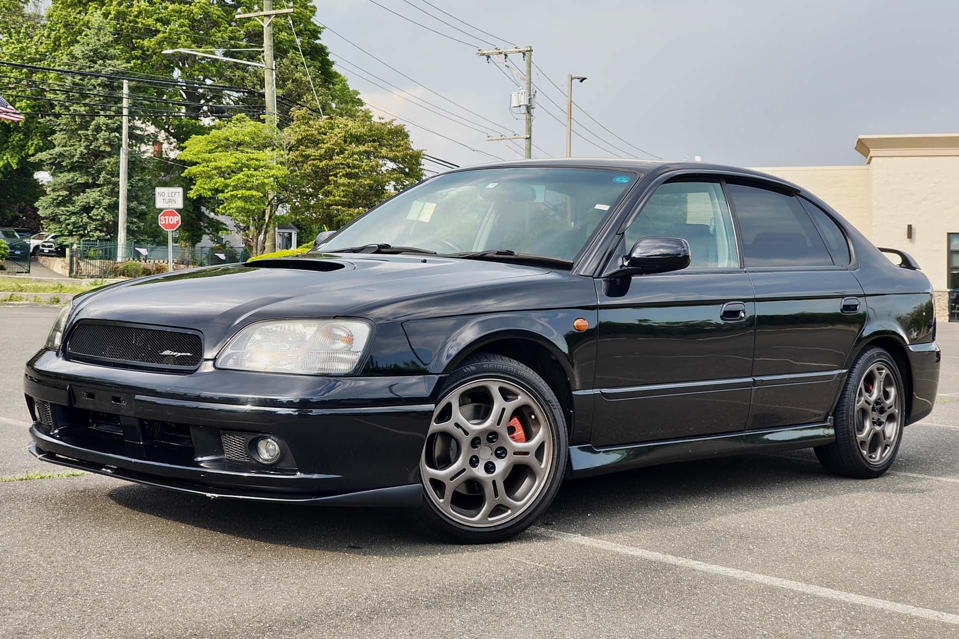 2000 Subaru Legacy sold for $9,100