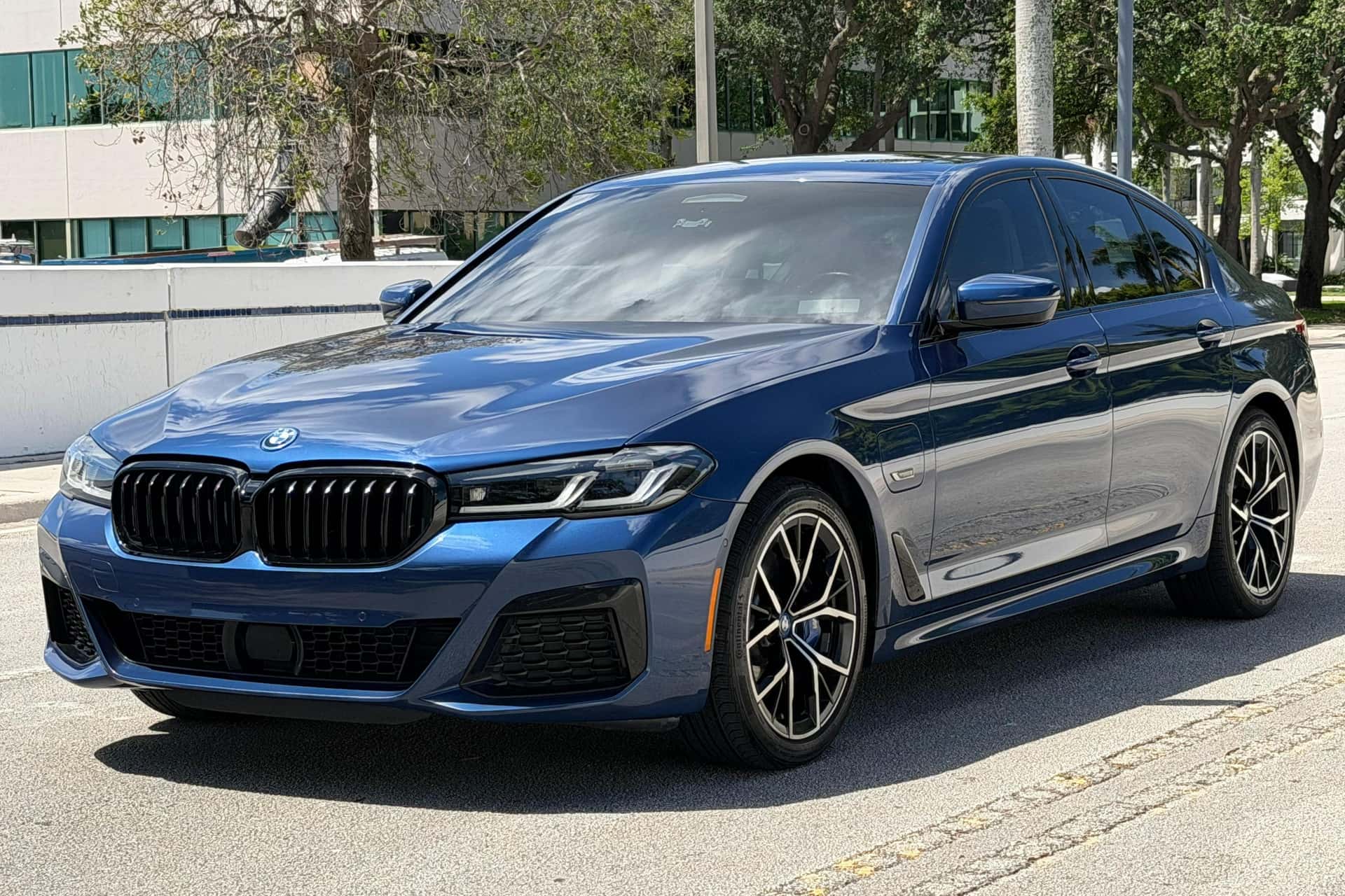 2023 BMW 5 Series sold for $27,500