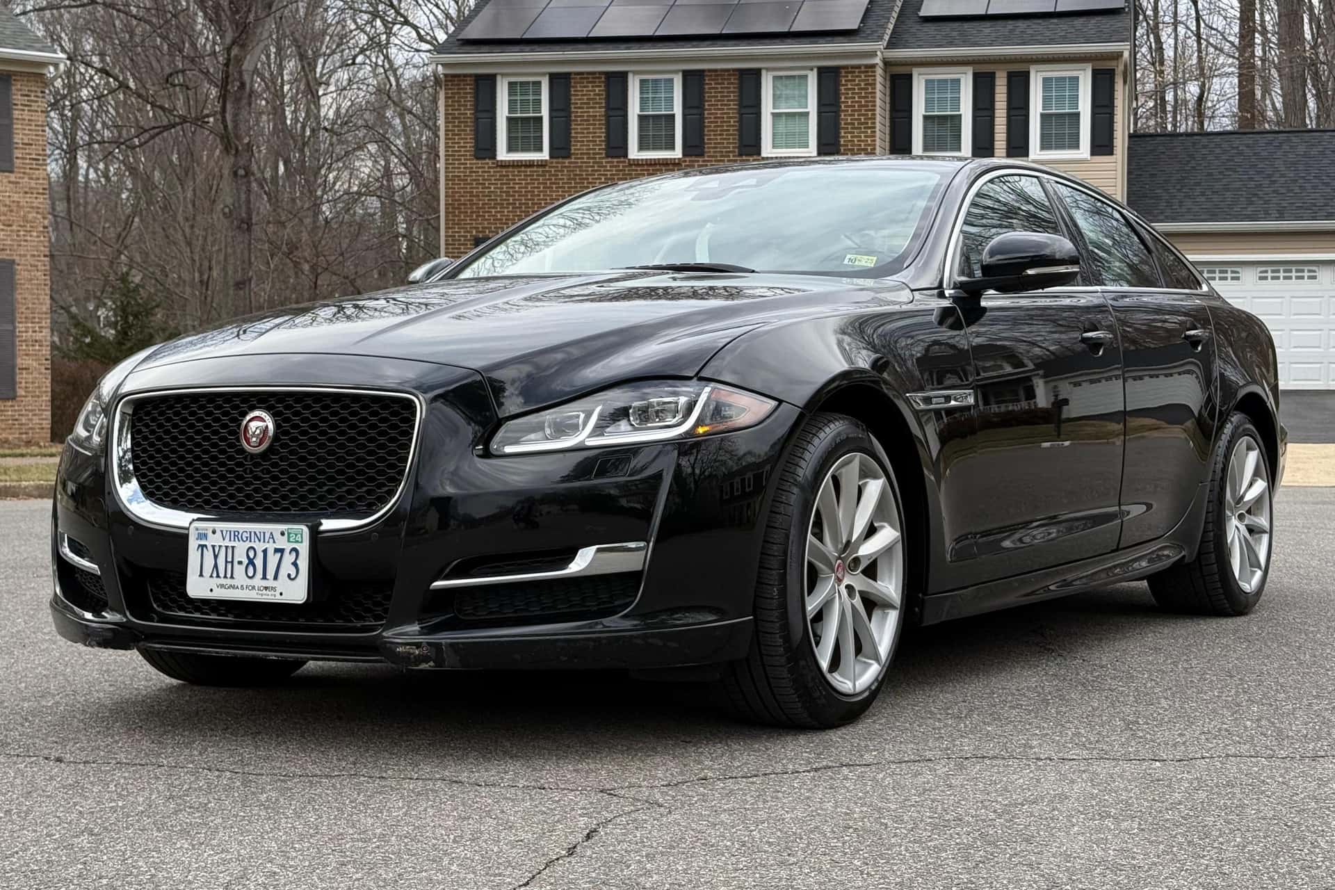 2018 Jaguar XJ sold for $18,750