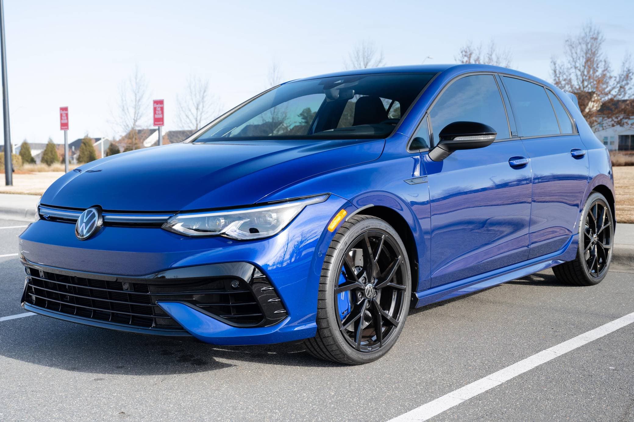 2023 Volkswagen Golf R sold for $43,000