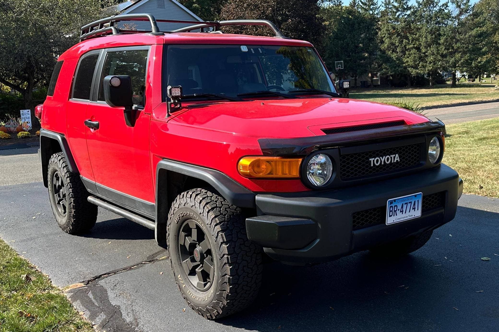 2012 Toyota FJ Cruiser sold for $21,500