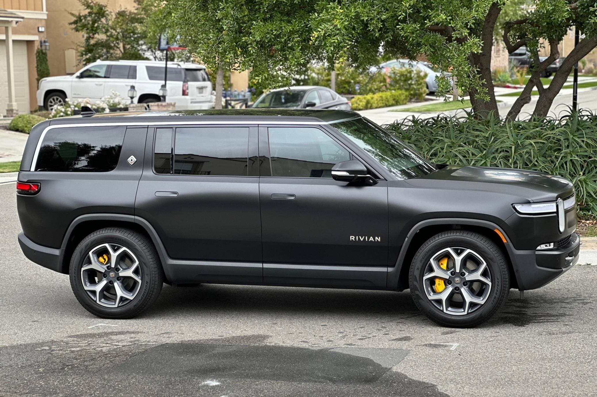 2023 Rivian R1S sold for $66,500