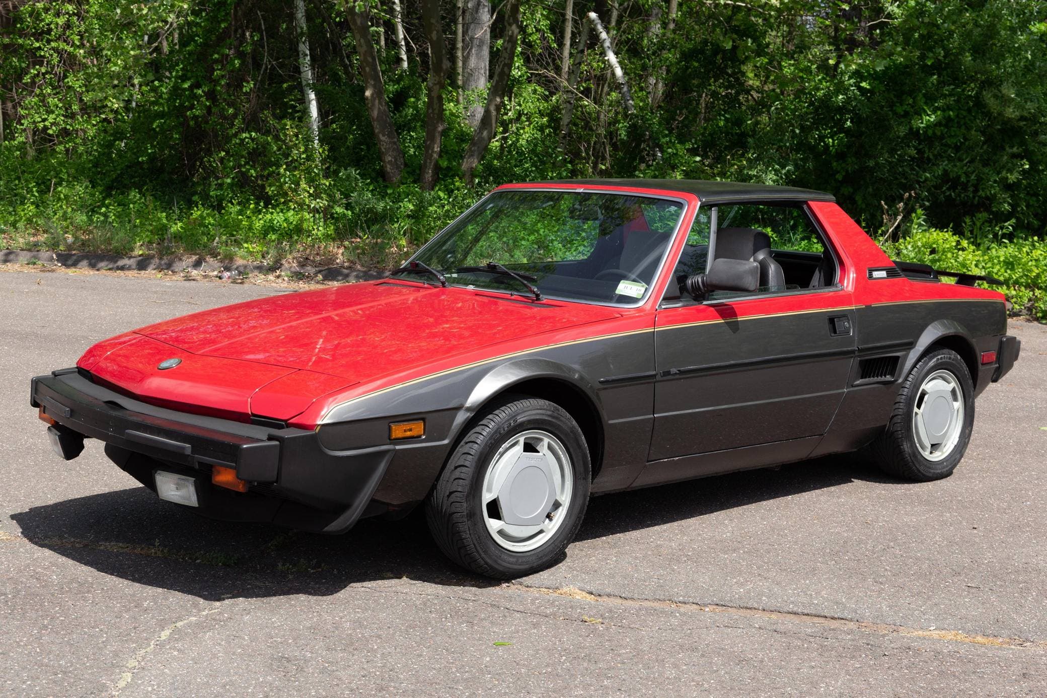 1986 Fiat X1/9 sold for $6,900