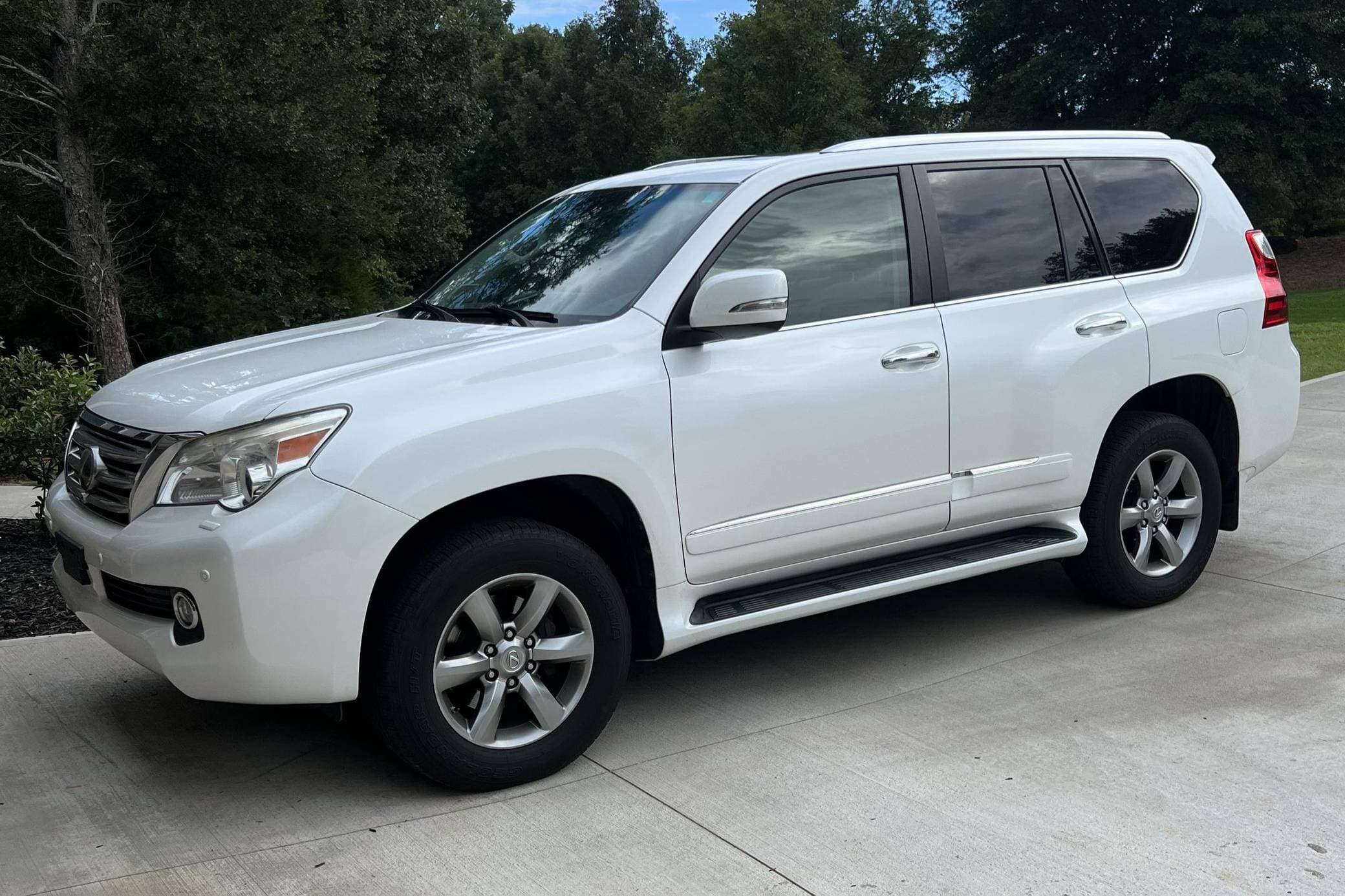 2012 Lexus GX sold for $22,000