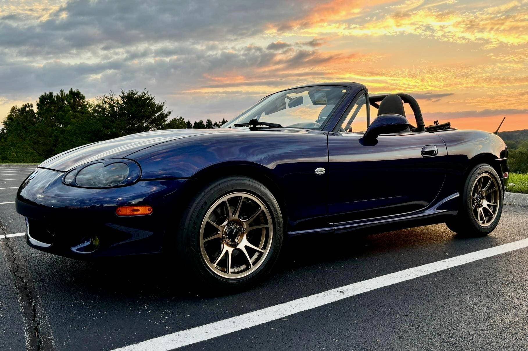 2003 Mazda NB Miata sold for $9,250