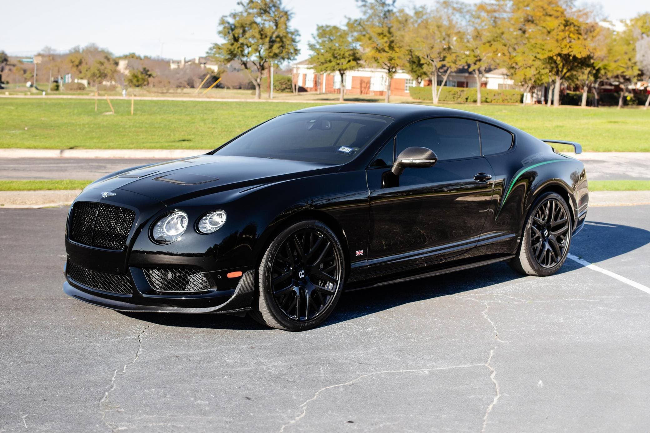 2015 Bentley Continental sold for $122,000